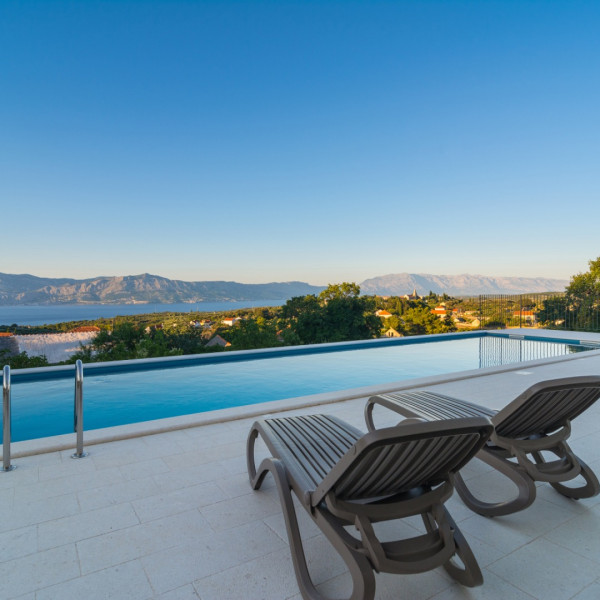 VILLA ROSE / Island of Brač, Villa Rose Zagreb