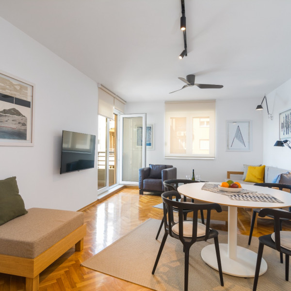APARTMENT IVA / City Omi&scaron;, Villa Rose Zagreb